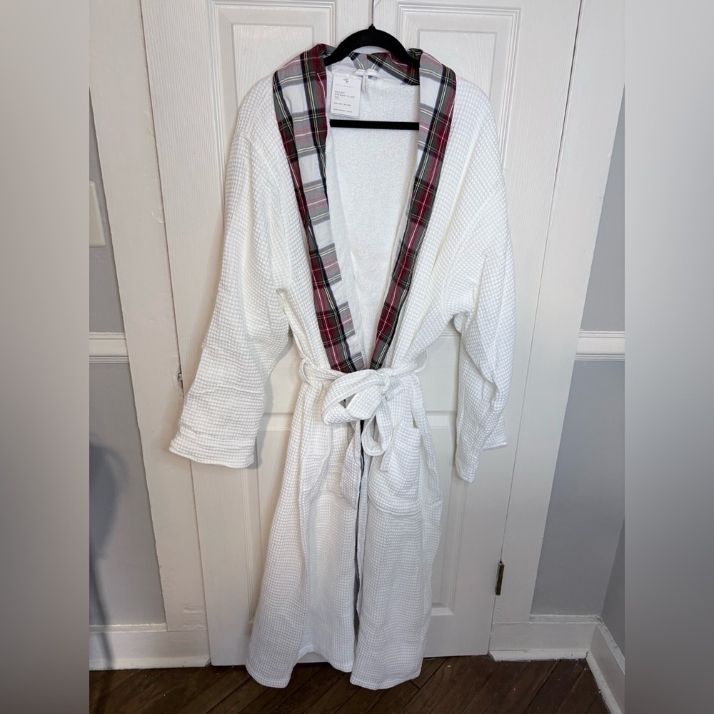 NWT Pottery Barn Waffle Weave Resort Stewart Plaid Robe – White – Size XL - Picture 3 of 16